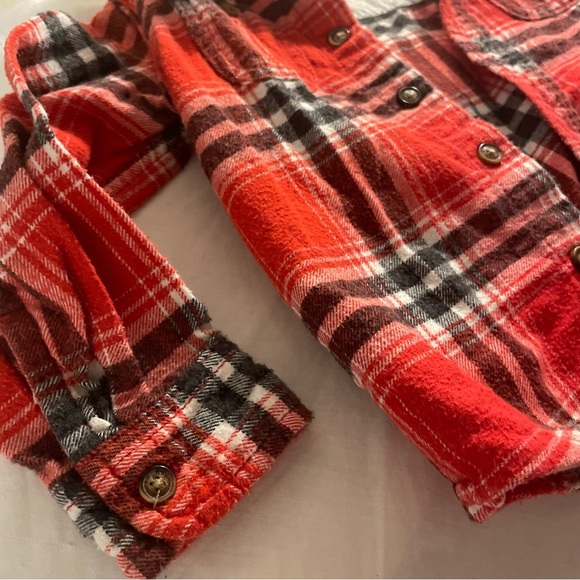 OshKosh B’Gosh 3T Red Plaid Flannel Button Down Long Sleeve Shirt PRELOVED - Picture 3 of 5